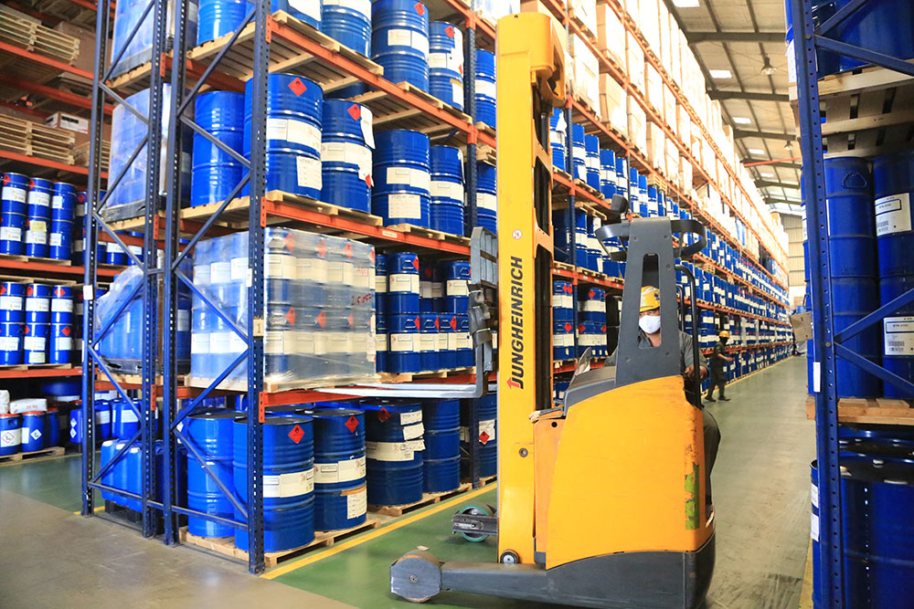 Logistics & Warehousing 2